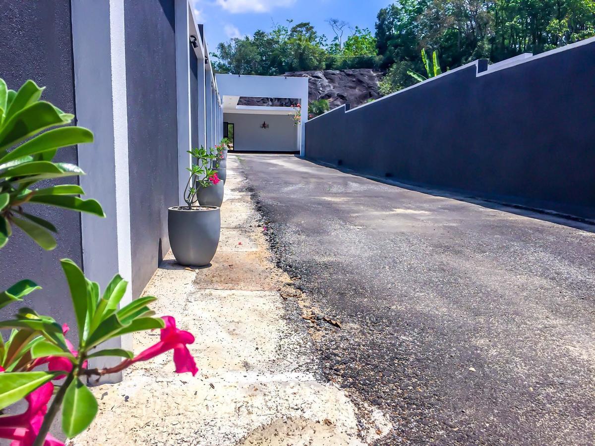 Us Motel Colombo Homagama Exterior foto